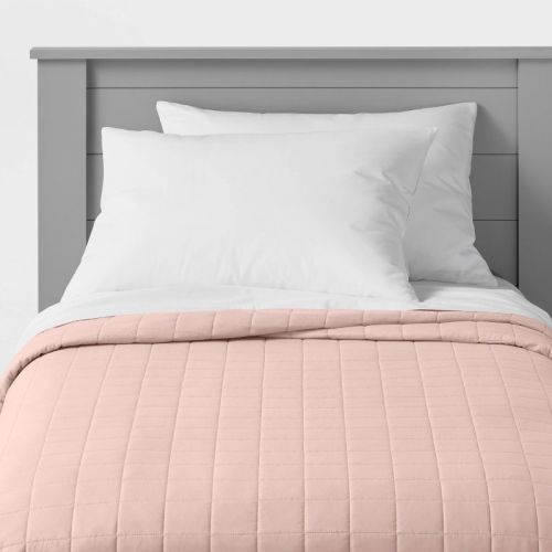 Box Stitch Microfiber Kids' Quilt - Pillowfort™