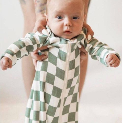 Matcha Milkshake Checkerboard / Organic Zip Footie (Baby): NB – The Baby's Crib