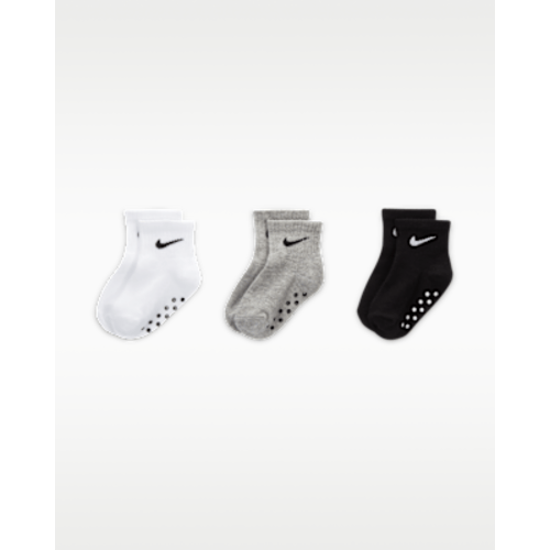 Nike Baby Core Swoosh Ankle Gripper Socks (3 Pairs). Nike.com