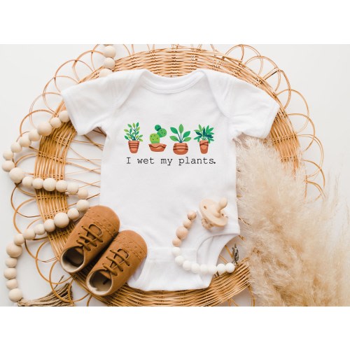 I Wet My Plants Baby Onesie®, Plant Onesie®, Baby Onsie®, Funny Baby Gift Onesie®, Cute Baby Onesie® Gift, Plant Bodysuit, Cute baby Onesie®