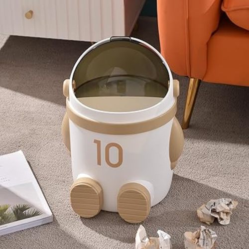 URALFA Astronaut Trash Can, 12 Liter /3.2 Gallon Bathroom Trash Can with Lid, Cute Trash Bin for Kids, Plastic Garbage Can with Swing Lid, Spaceman Wastebasket for Bedroom, Dorm, Living Room, Khaki