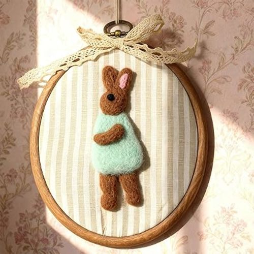 Soulchen Rabbit Nursery Wall Decor Vintage Felted Bunny Wall Art 5 x 6 Inch Cute Decorative Animal Artwork for Nursery Bathroom Living Room Baby Room Bedroom Farmhouse Decoration