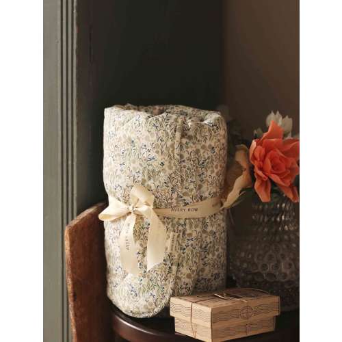 Avery Row Riverbank Stay & Play Mat