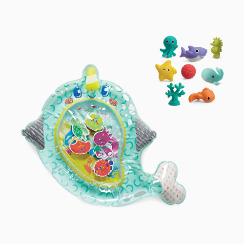 Infantino Pat & Play Water Mat Wee Wild Ones & Aquarium Bath Squirters Bath Time Bundle - Narwhal
