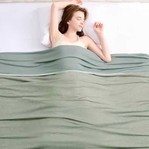 Topcee Cooling Blanket (90"x90"Queen Size) for Night Sweats Absorbs Heat to Keep Adults Cool on Warm Nights, Q-Max 0.5 Cooling Blankets for Hot Sleepers, Ultra-Cool Lightweight Blanket for Bed