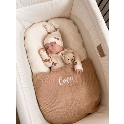 Heirloom Knit Blanket | Teddy – Little and Fern