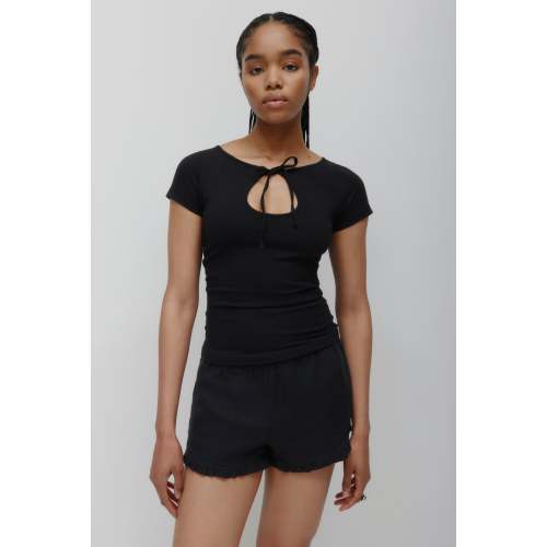 Women's Layn Keyhole Tee in Black