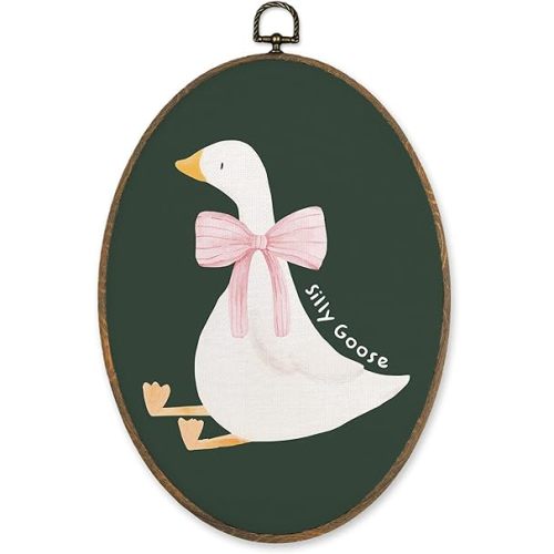 LKETW Coquette Pink Bow Silly Goose Oval Wall Art Decor, Dark Green Goose Oval Canvas Hanging Decor, Preppy Farmhouse Animal Wall Decorations for Girly Room Bedroom Dorm Home, 8.6x11.4 Inch