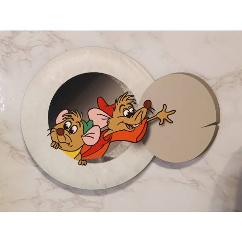 Cinderella's Jaq & Gus "Mouse hole"