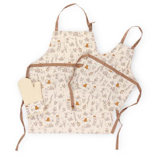 Winnie The Pooh 3-Piece Mommy and Me Apron and Oven Mitt Kitchen Set, 100% BCI Cotton, Non-Slip Grip, Heavy Duty & Durable, Tan & Brown, Disney