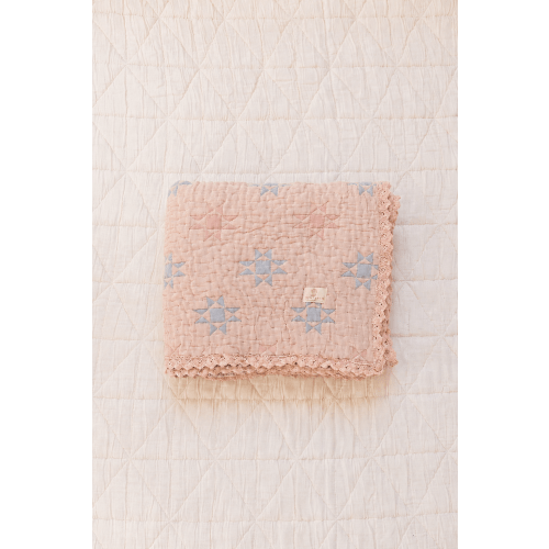 sunday quilt - peony