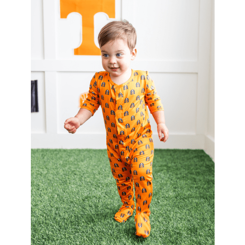 Smokey All Over Magnetic Footie – Little Josie's
