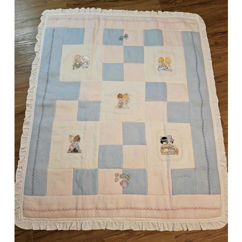 Quilt - Precious Moments Embroidered Fleece Baby Quilt