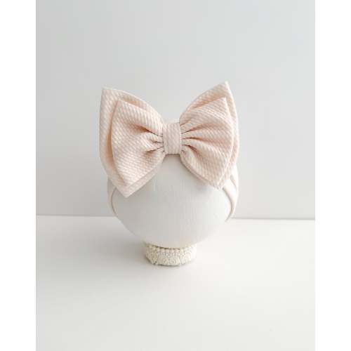Cream XL Bow – Enchanted Closet Co