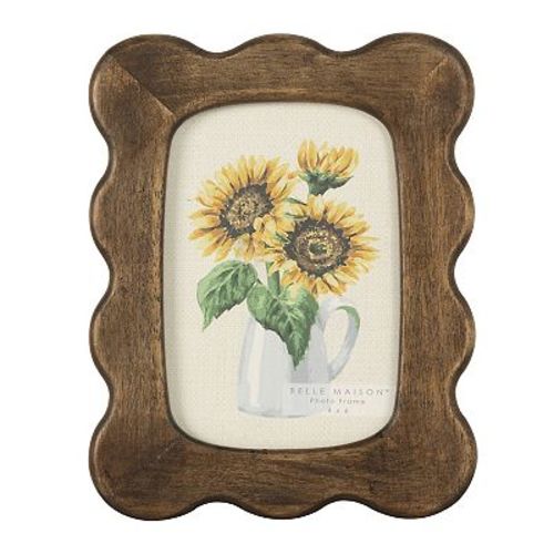 Belle Maison Scallop Wood 4" x 6" Picture Frame