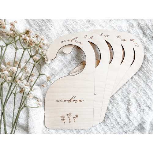 Baby Clothes Dividers, Baby Closet Dividers, Nursery Closet Dividers, New Mom Gift, Baby Shower Gift, Baby Clothes Hangers, Closet Organizer