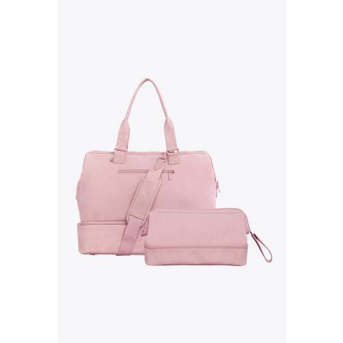 BÉIS ' The Weekend Travel Set" in Atlas Pink - Weekender Bag + Dopp Kit Bundle in Pink