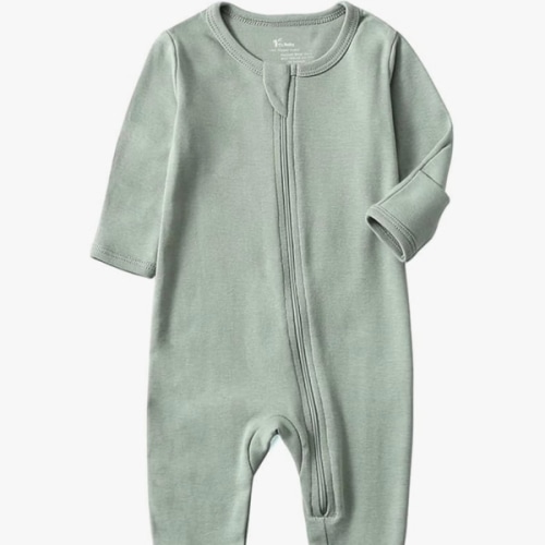 O2 BABY Baby Boys Organic Cotton Zip-Front Sleeper Pajamas, Footed Sleep 'n Play (0-3 months or 3-6 months)