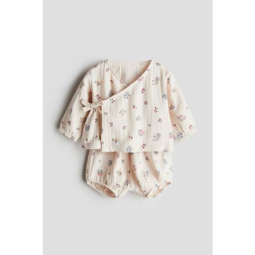 2-Piece Wrapover Muslin Set