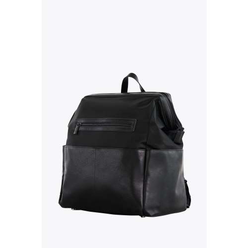 BÉIS 'The Diaper Backpack' in Black - Black Diaper Bag & Diaper Backpack