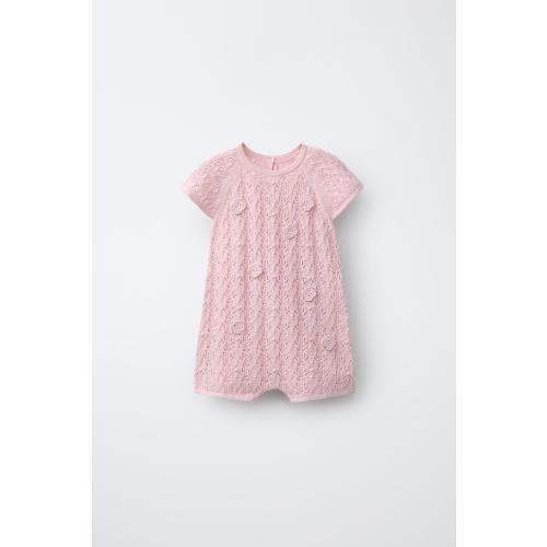 OPENWORK KNIT SHORT JUMPSUIT - Light pink (0-1 month)