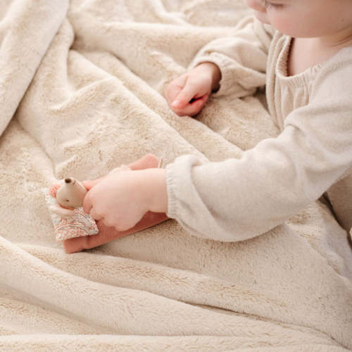 Saranoni Receiving Lush Blanket