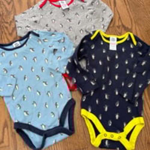 Baby Boden bundle lot onesie tops long sleeved bodysuits boy 6-12m penguin