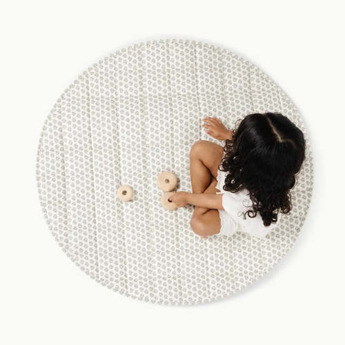 Gathre Quilted Circle Play Mat - Meadow