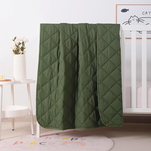 FLXXIE Machine Washable Microfiber Down Alternative Toddler Comforter, Super Soft and Lightweight Kids Crib Quilted Blanket for Stroller, Travel, 39x47 Inches, Olive