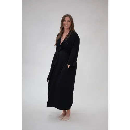 Laura Robe