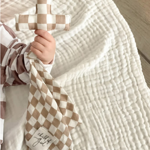 Cross Child of God Blankie – OUR HOUSE ABOVE