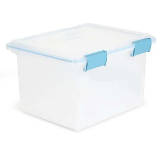 Sterilite 19334304 Clear 32 Quart Gasket Box with Clear Base and Lid