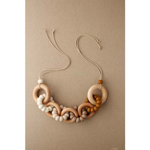 Pram Garland - Kyle | Creamy – Finn + Emma