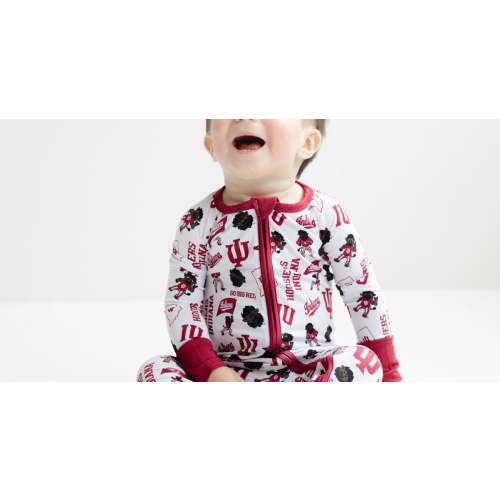 Indiana One-Piece: Cozy Bamboo Zippered Outfit for Fans
