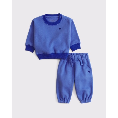 baby essential icon set