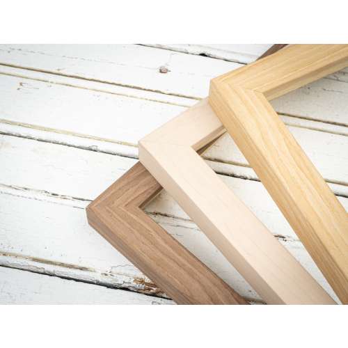 Handcrafted Narrow Savannah Picture Frame - 5 Wood Finishes to Choose From - Perfect for Any Room - Handmade Photo Frame - Choose Your Size