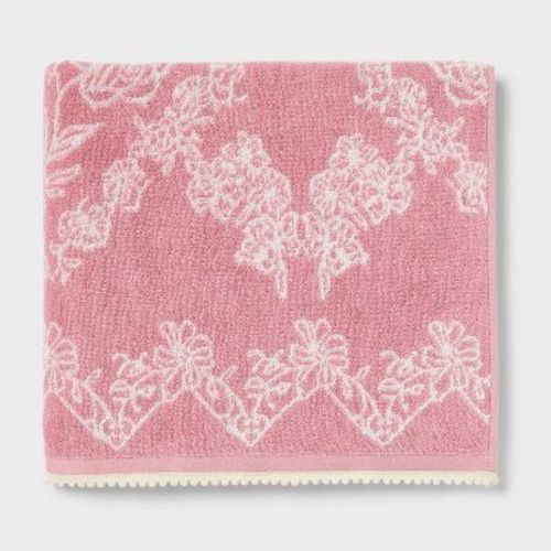 Valentine's Day Lace Border Jacquard Bath Towel - Threshold™
