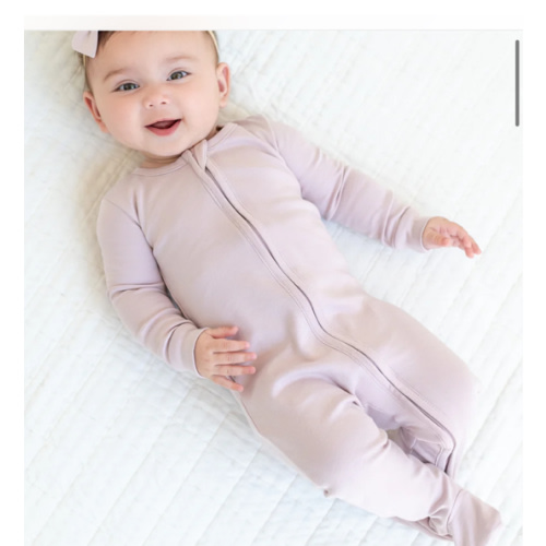 Peyton Zipper Sleeper