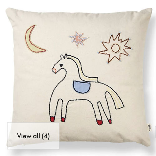 Naive Pillow
