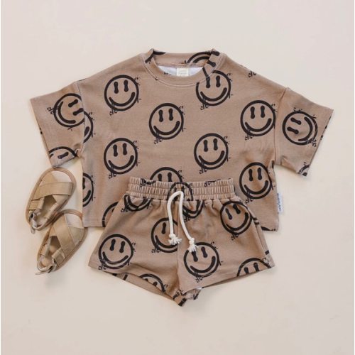 Shorts Set | Brown Smiley Face
