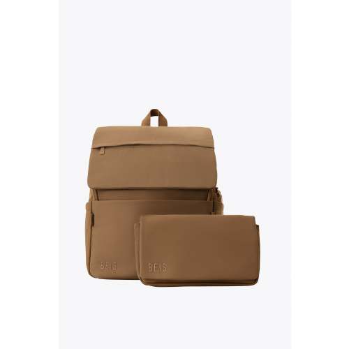 BÉIS 'The Ultimate Diaper Backpack' in Camel - Diaper Bag Backpack in Camel Brown