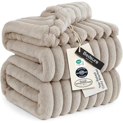 Bedsure GentleSoft Blankets Queen Size for Bed - Cozy Soft Blankets for Women, Cute Large Fleece Throws for Girls, Beige, 90x90 Inches