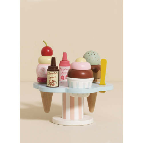 Wooden Ice Cream Stand & Toppings