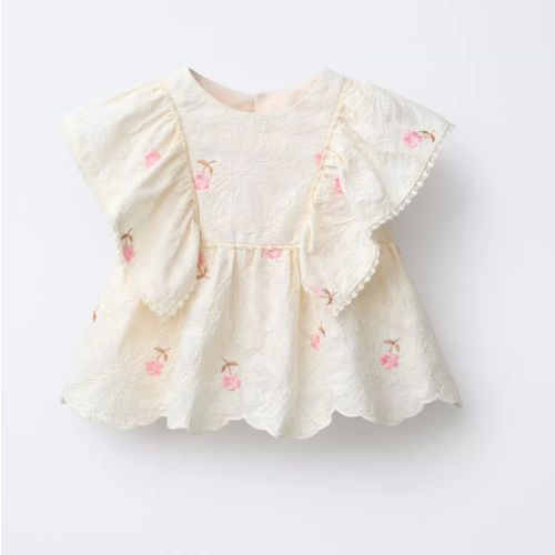 EMBROIDERED FLORAL BLOUSE - Ecru | ZARA United States