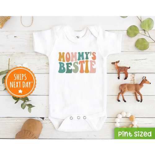 Mommy's Bestie Baby Onesie® - Retro Mommy's Baby Onesie® - Funny I Love Mom Bodysuit
