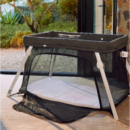 Lotus Travel Crib