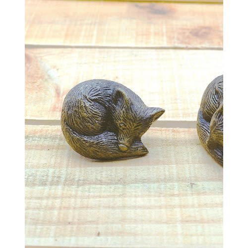 Curled Fox Knob, Bronze iron Vixen drawer pull, Lake House cabinet hardware