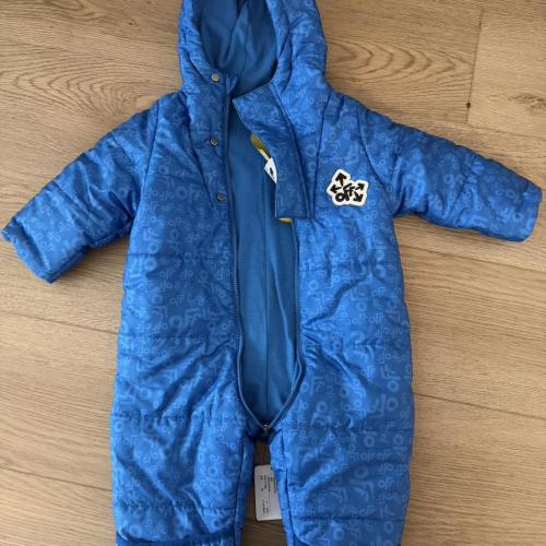 Off white Blue baby snowsuit #babyfashion
Brand new...