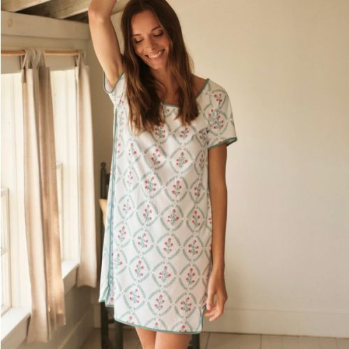 LAKE | Women | Pima Cotton Pajamas | Boxwood Wreath Nightgown