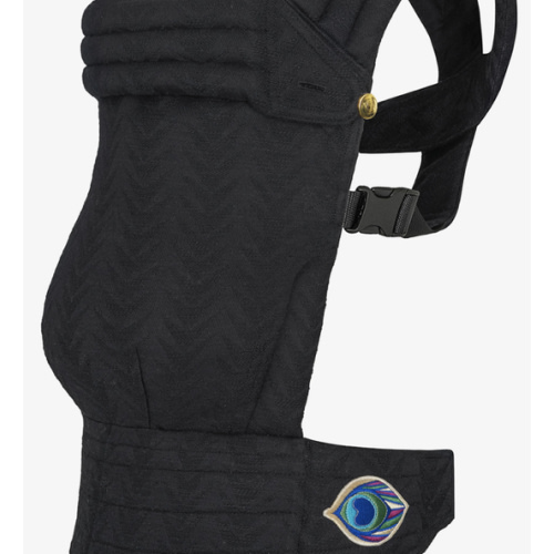 Arrow Zorro | Zeitgeist Baby Carrier | SHOP ARTIPOPPE